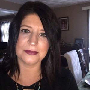 Meet your Posher, Christie